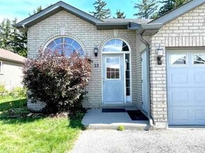 Building Photo - 23 Loon Ave