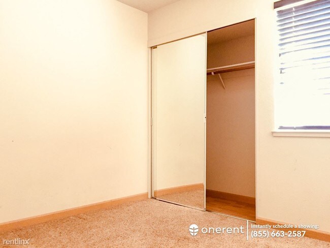 Building Photo - 3 br, 3 bath Townhome - 471 Cascadita Terrace