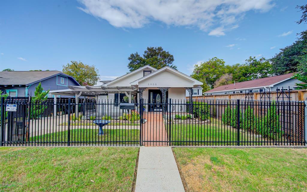 Foto principal - 3905 Billingsley St