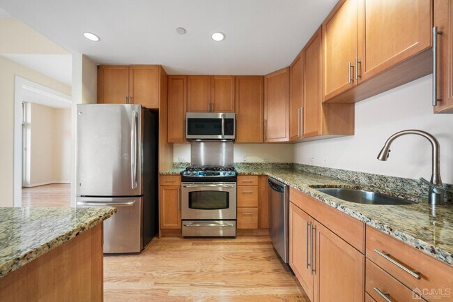 Foto del edificio - 20 Livingston Ave