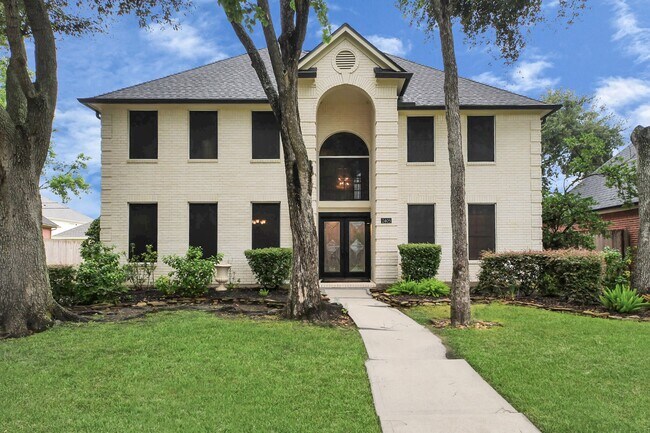 Foto del edificio - 2405 Guilbeau Ln