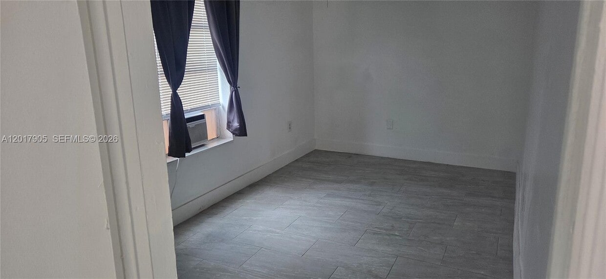 Foto del edificio - 2761 NW 16th Terrace