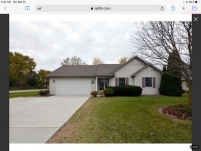 Building Photo - 3648 Birdsong Ln