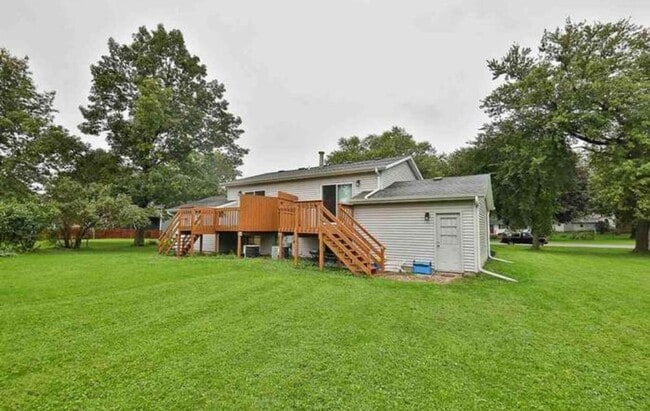Building Photo - 926-928 Parkview