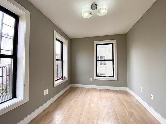 Foto del edificio - 2 bedroom in New York NY 10033