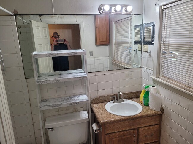 Foto del edificio - 4102 Blanton St