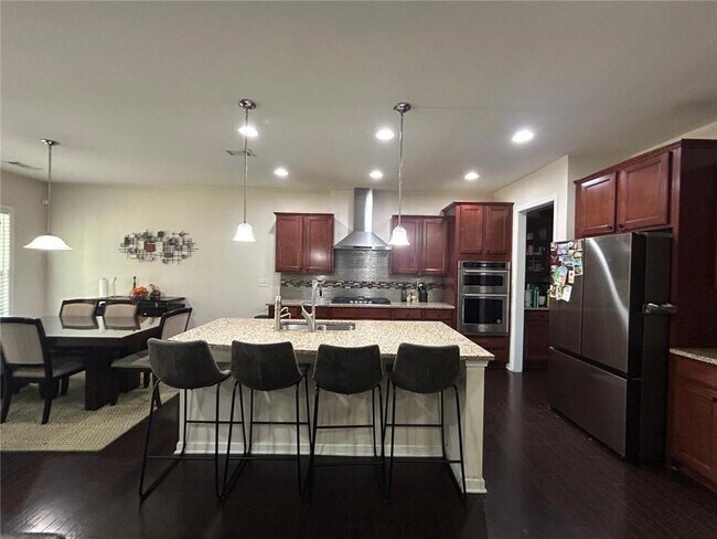 Foto del edificio - 705 Madison Creek CT