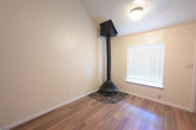 Building Photo - 3454 Willowrun Dr