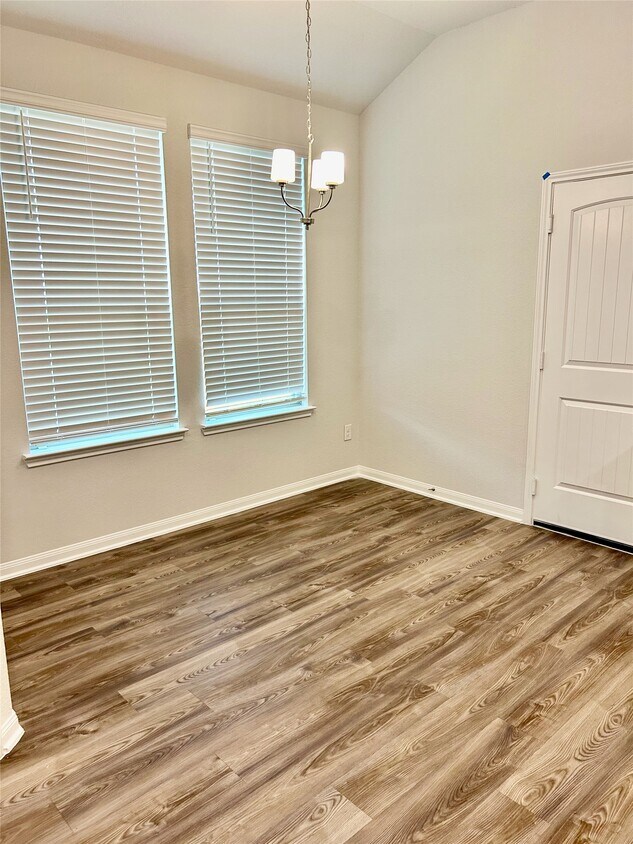 Building Photo - 509 Turtle Dove Dr