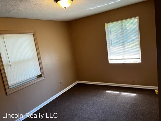 Building Photo - 3 br, 1 bath House - 2320 Diana Drive