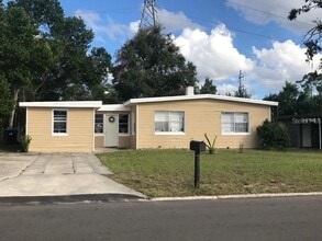 Building Photo - 1013 Ferndell Rd