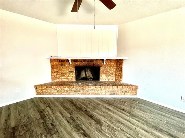 Building Photo - 541 Hawthorne Dr