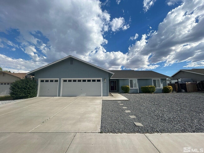 Building Photo - 455 Mallard Way