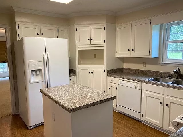 Building Photo - 2932 Foxhall Cir