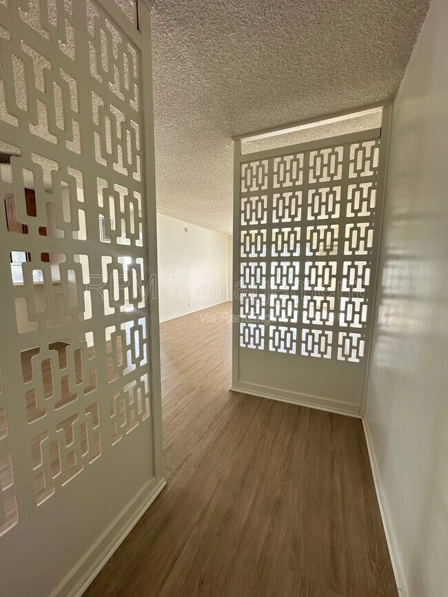 Foto del edificio - 4350 Troost Ave