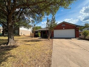 Building Photo - 1508 Highland Dr