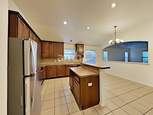 Building Photo - 6412 Spring Ranch Dr
