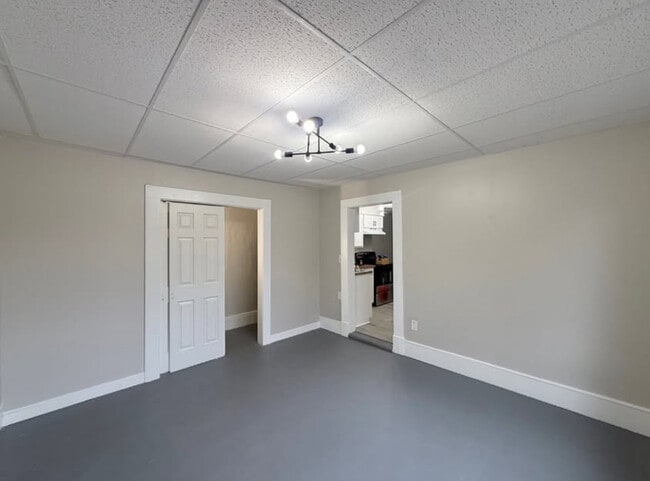 Foto del edificio - 341 Allen St