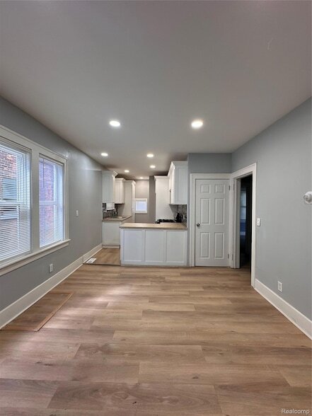 Foto del edificio - 2286 Tuxedo St