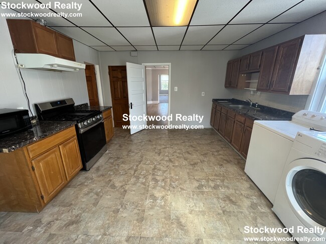 Foto del edificio - 14 Washburn St