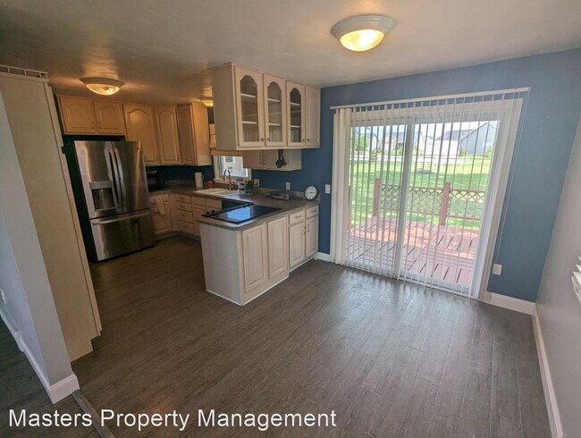 Foto del edificio - 3 br, 1.5 bath House - 24608 Fort Meigs