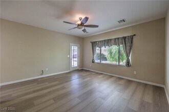 Building Photo - 2147 Bannerwood St