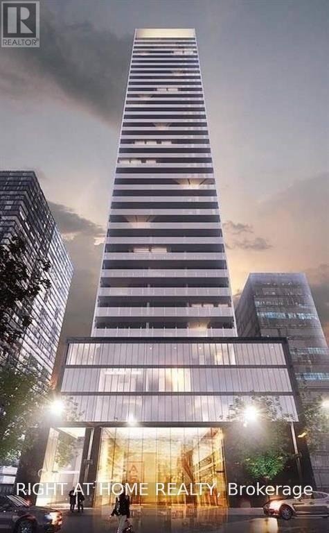 Building Photo - 28 Wellesley St E