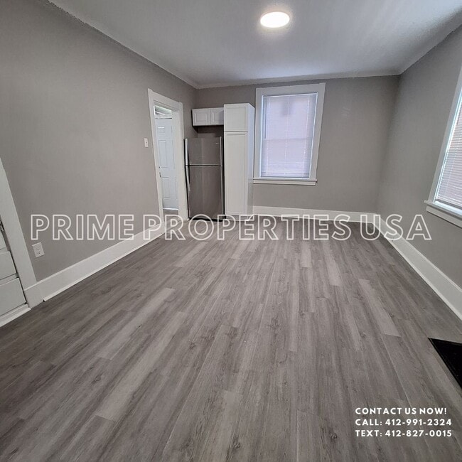 Building Photo - 354 3rd Ave