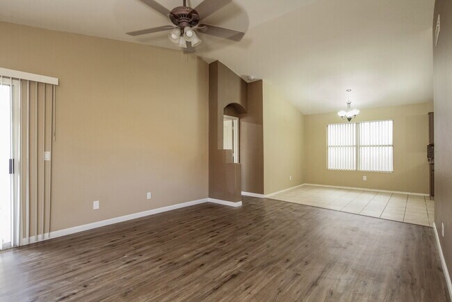 Building Photo - 9745 W Runion Dr