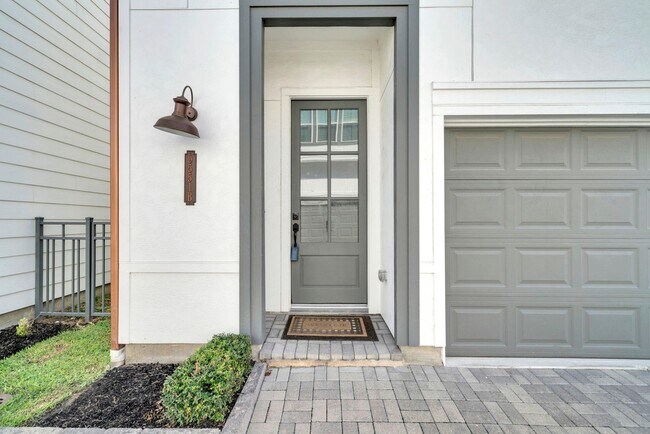 Foto del edificio - 9551 Neuens Rd