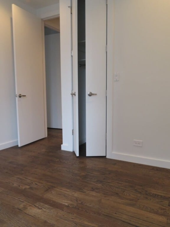 Building Photo - 684 Riverside Dr