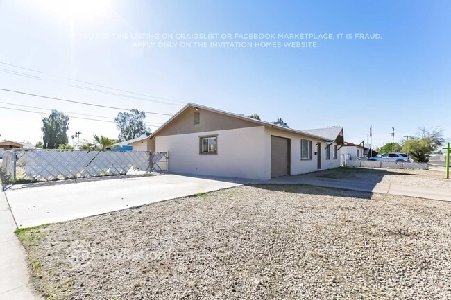 Building Photo - 5611 N 65th Ave