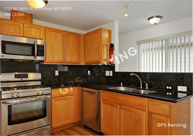 Foto del edificio - 1727 NE 146th St