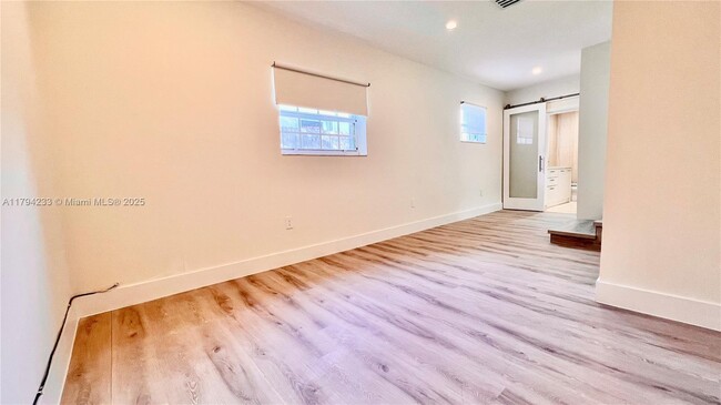 Building Photo - 5785 SW 54th Ter