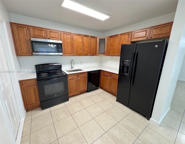 Foto del edificio - 1641 NW 24th Terrace