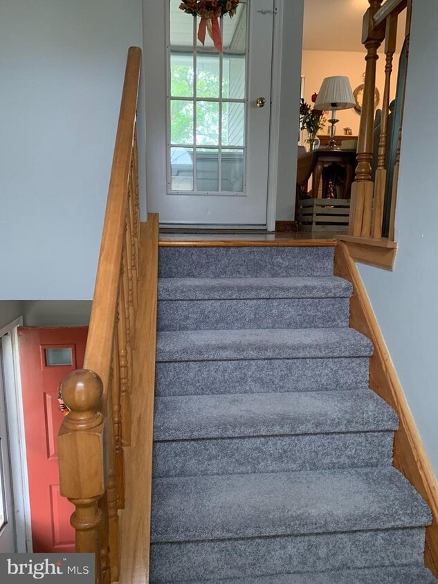 671A Rose Hollow Dr Unit 671B, Yardley, PA 19067 Condo for Rent in