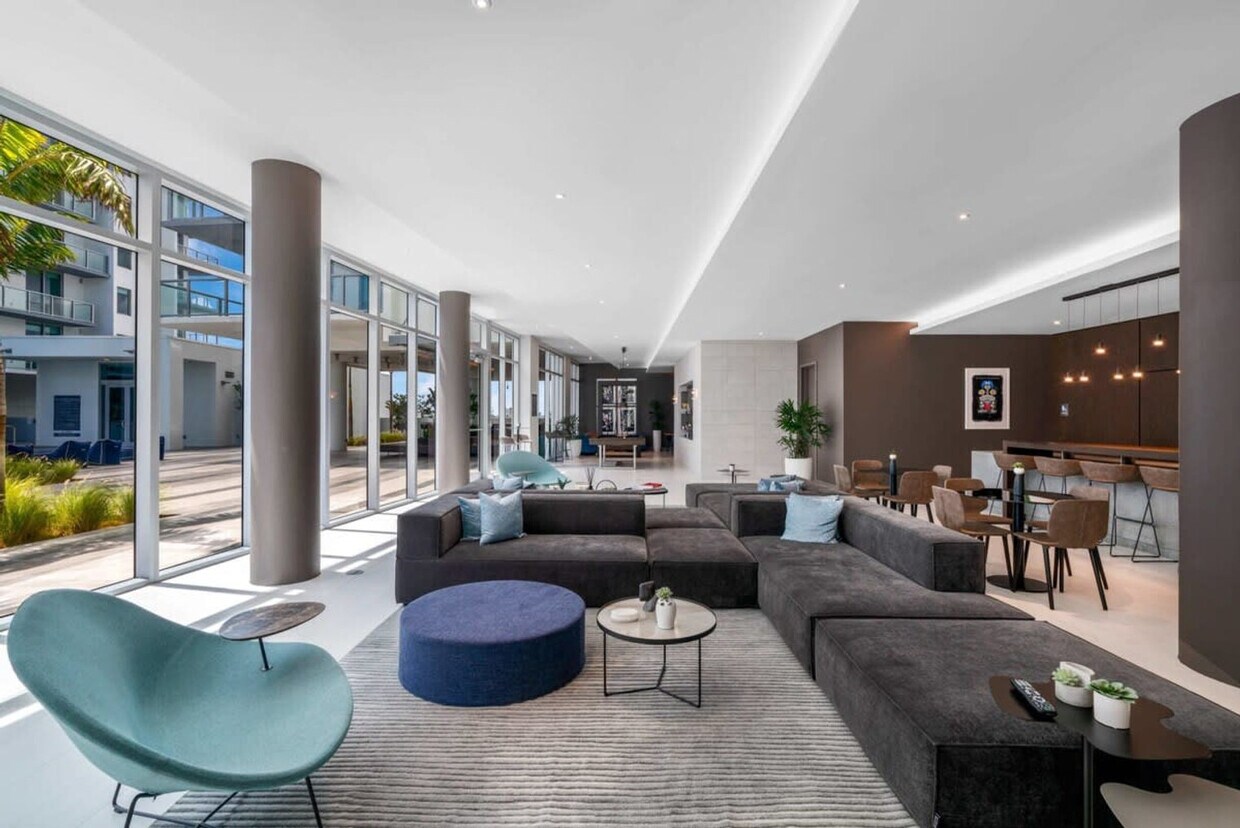 Foto principal - 3900 Biscayne Blvd