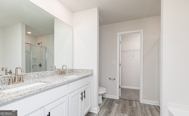 Foto del edificio - 3983 Hidden River Ln