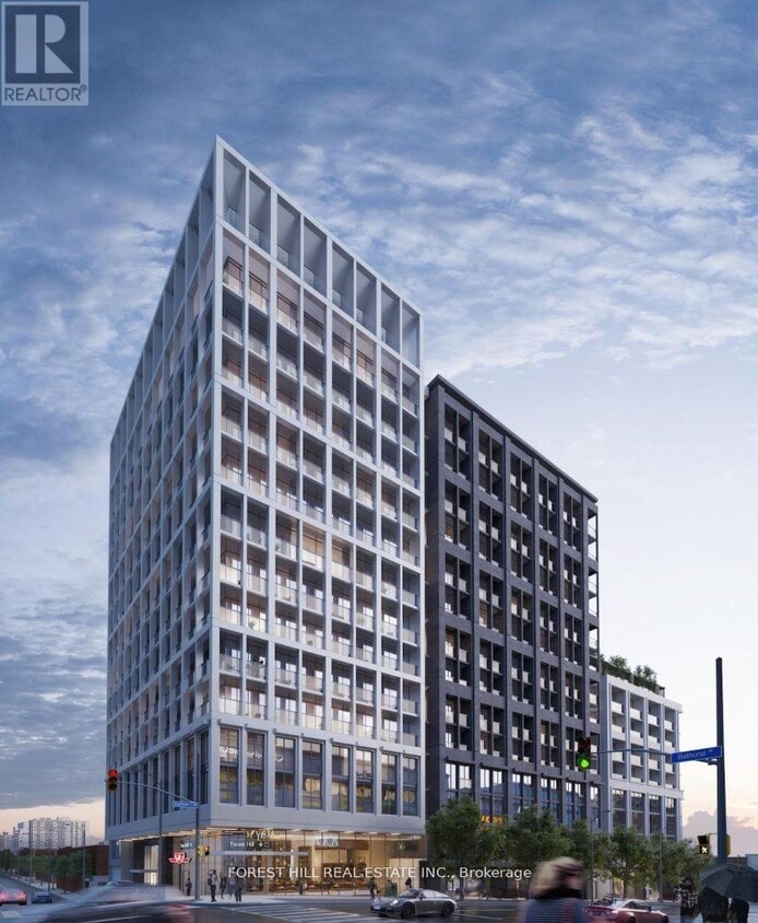 Primary Photo - 2020-2020 Bathurst St