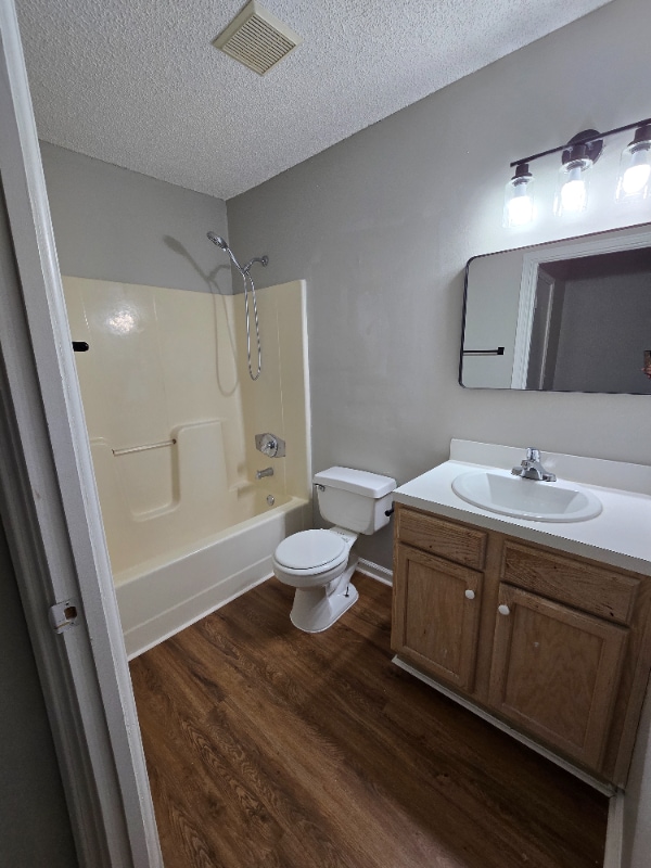 Building Photo - 45192 S Mickler St