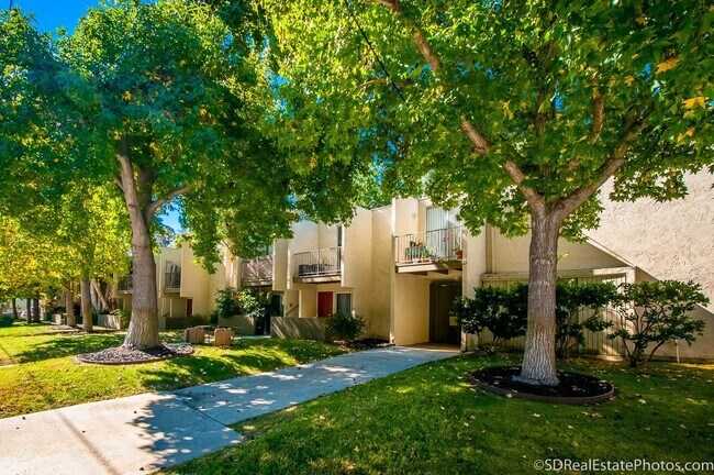 Building Photo - 2850 Reynard Way