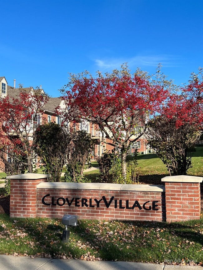 Foto del edificio - 3073 Cloverly Ct