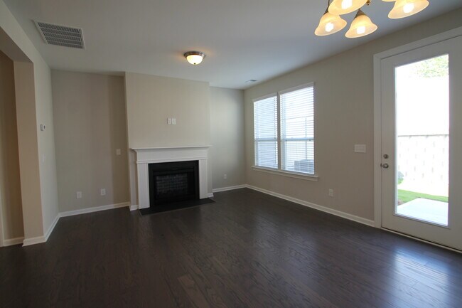 Building Photo - Exclusively Offered by Muse Realty, LLC