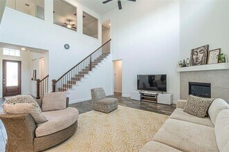 Building Photo - 1190 Blazingstar Dr