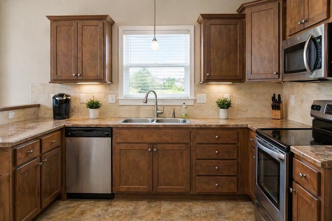 Foto del edificio - 3 Bed 2 bath Rock Creek