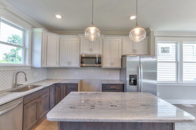 Foto del edificio - 3516 Albee Dr