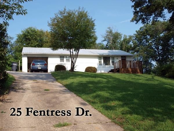 Primary Photo - 25 Fentress Dr