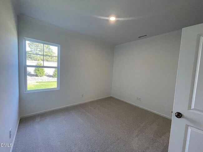 Foto del edificio - 160 S Finley Lndg Pkwy