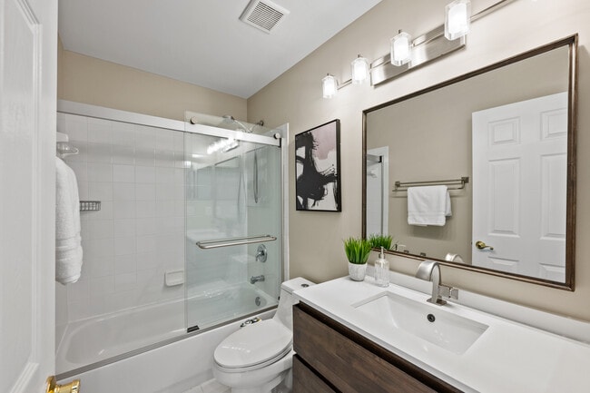 Building Photo - 13438 Burrough Farm Dr