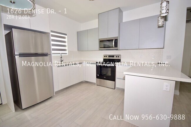 Foto del edificio - 1626 W Denise Dr